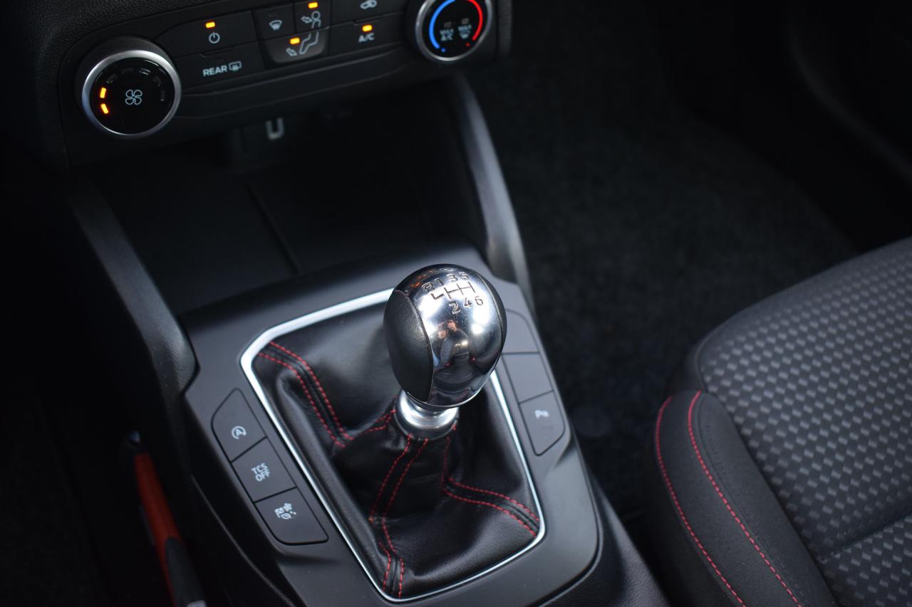 Ford FOCUS Wagon 1.5 EcoBoost ST Line Business | Ford occasion