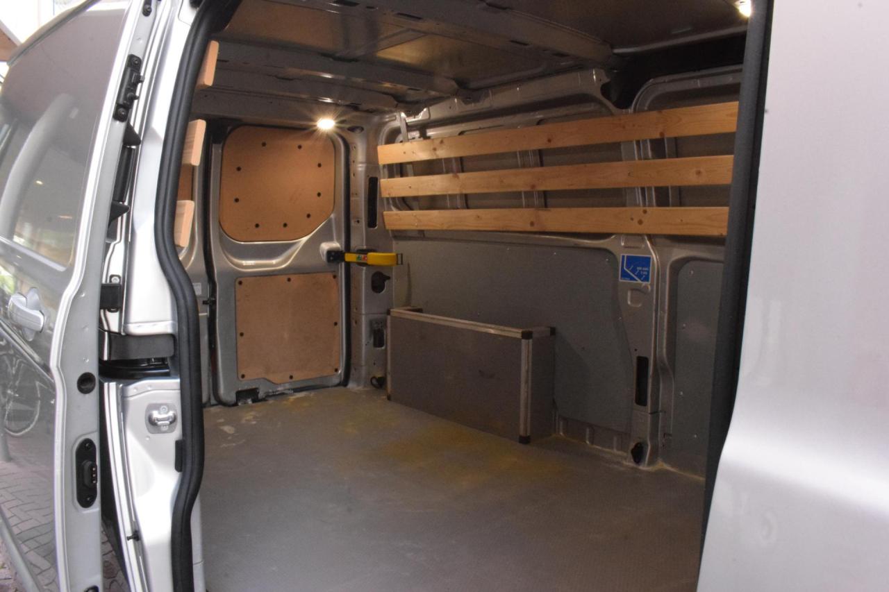 Ford Transit Custom 320 2.0 TDCI L2H1 Limited | Ford occasion