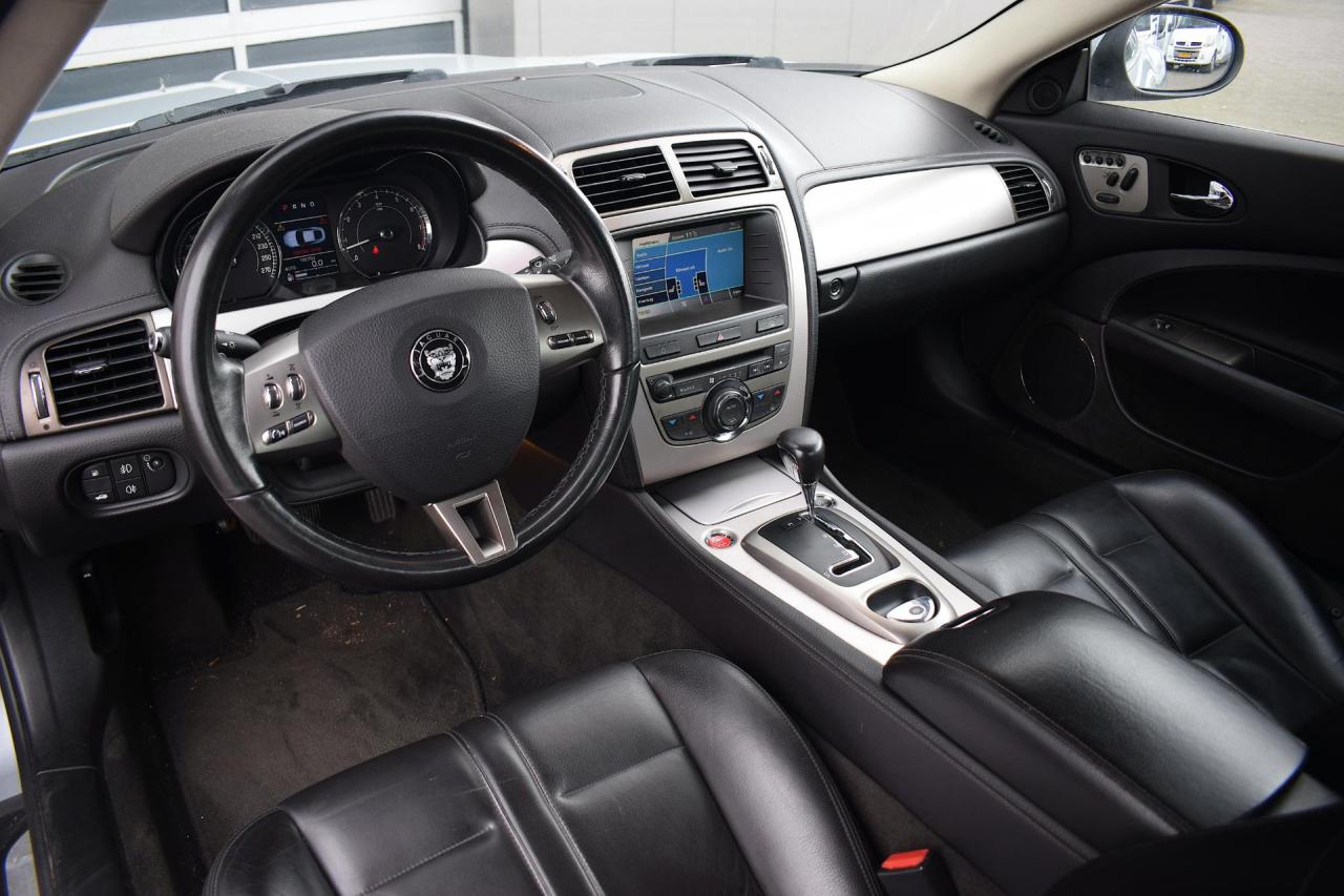 Jaguar XK 4.2 V8 Coupé | Jaguar occasion