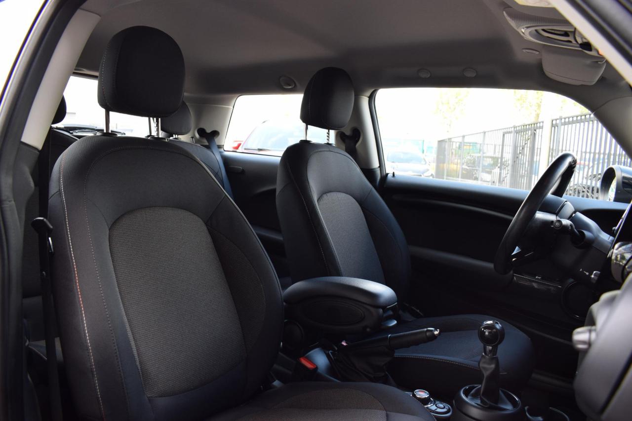 MINI 3-deurs 1.5 Cooper Business | MINI occasion
