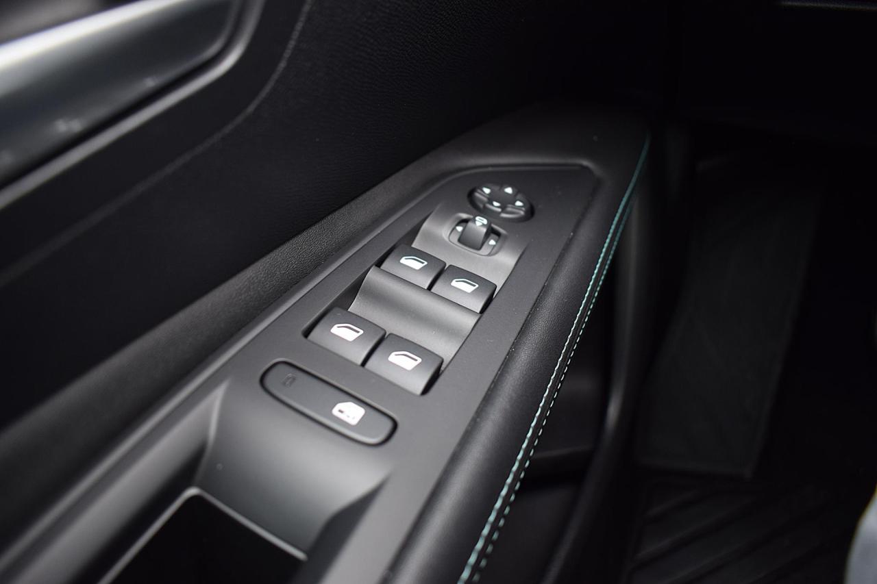 Peugeot 3008 1.2 PureTech Allure | Peugeot occasion