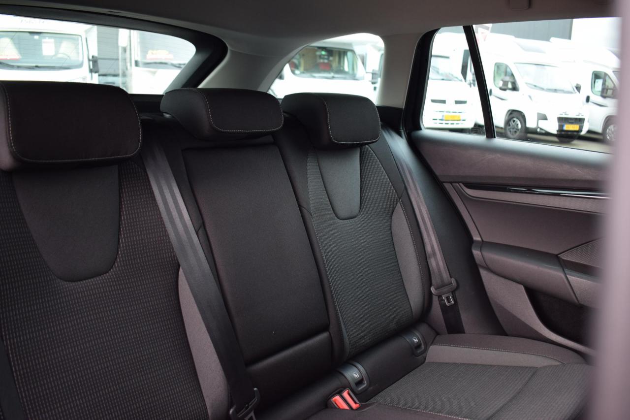 Škoda Octavia Combi 1.0 e-TSI Business Edition | Škoda occasion