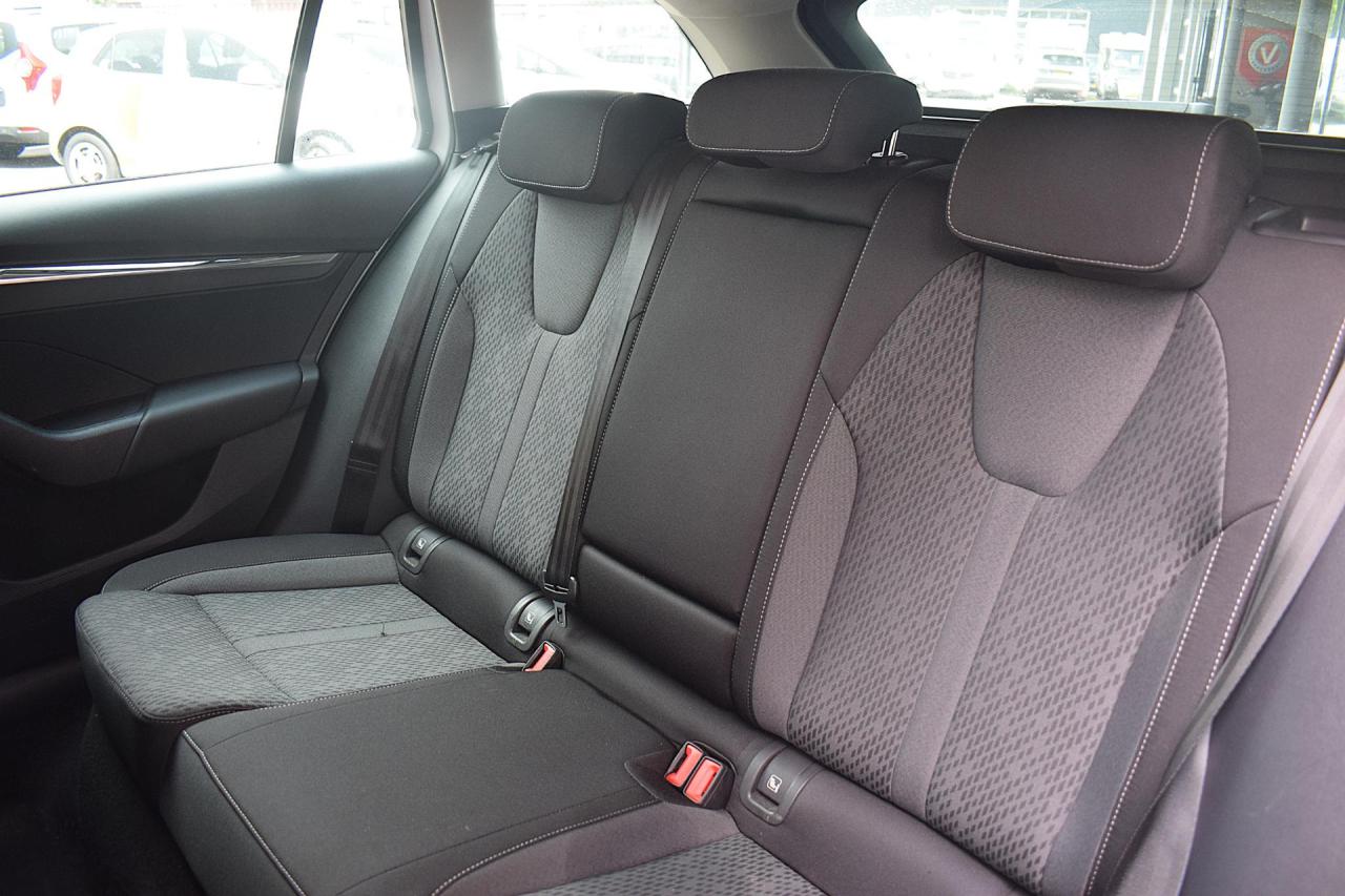 Škoda Octavia Combi 1.0 e-TSI Business Edition Plus | Škoda occasion