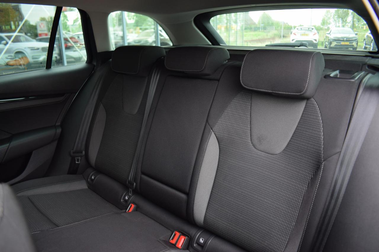 Škoda Octavia Combi 1.0 TSI Business Edition | Škoda occasion