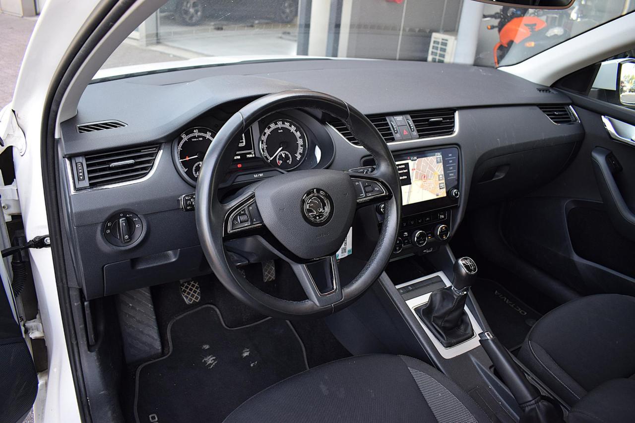 Škoda Octavia Combi 1.0 TSI Greentech Business Edition | Škoda occasion