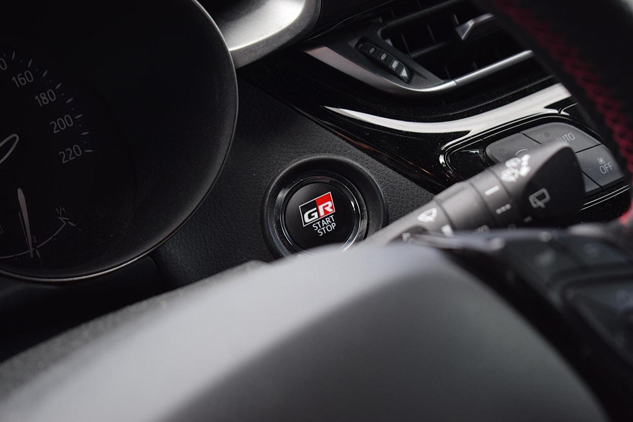 Toyota C-HR 1.8 Hybrid Business GR-Sport | Toyota occasion