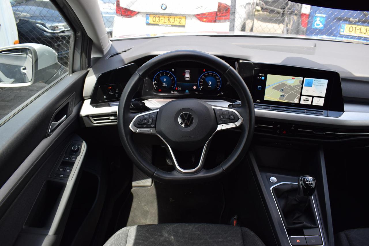 Volkswagen Golf Variant 1.0 TSI Life | Volkswagen occasion