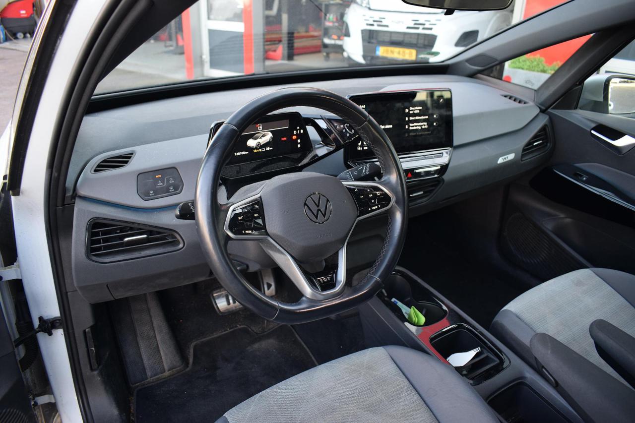 Volkswagen ID.3 First 58 kWh | Volkswagen occasion