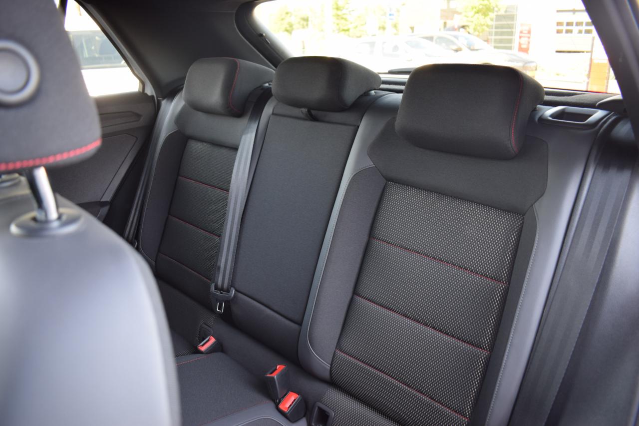 Volkswagen T-Roc 1.5 TSI Sport Business R | Volkswagen occasion