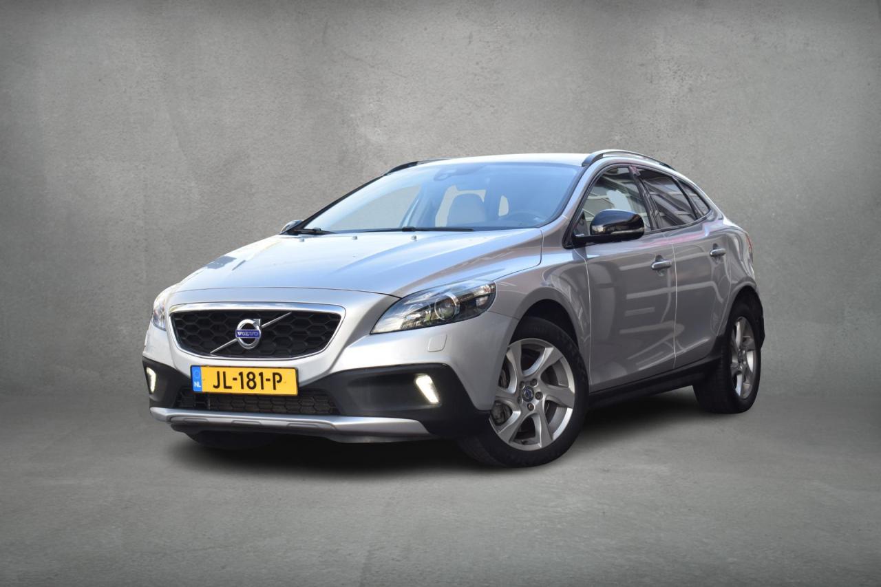 Volvo V40 Cross Country 1.5 T3 Momentum | Volvo occasion