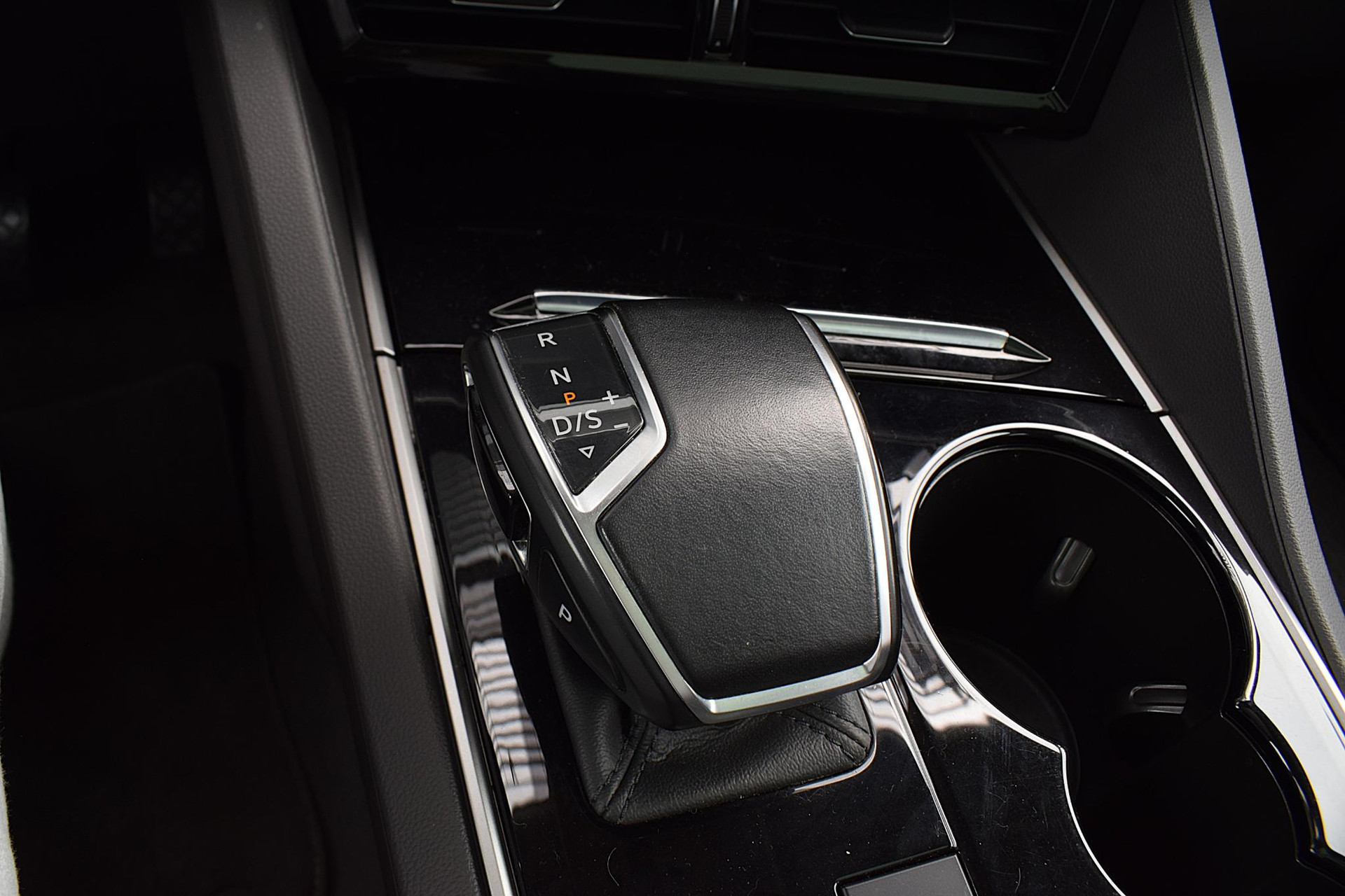 Volkswagen Touareg | Occasion lease | Autobedrijf Auto Nol