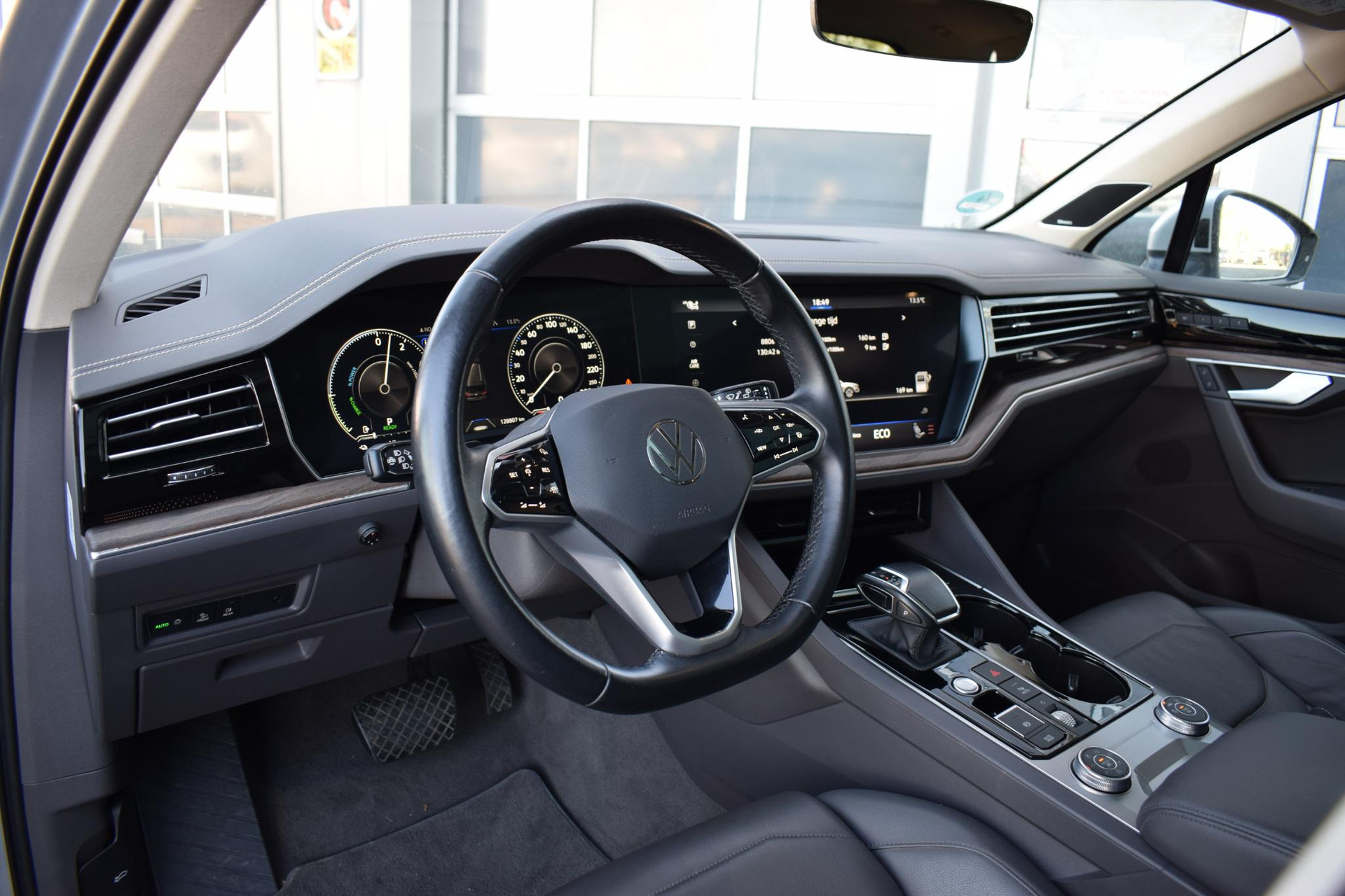 Volkswagen Touareg | Occasion lease | Autobedrijf Auto Nol