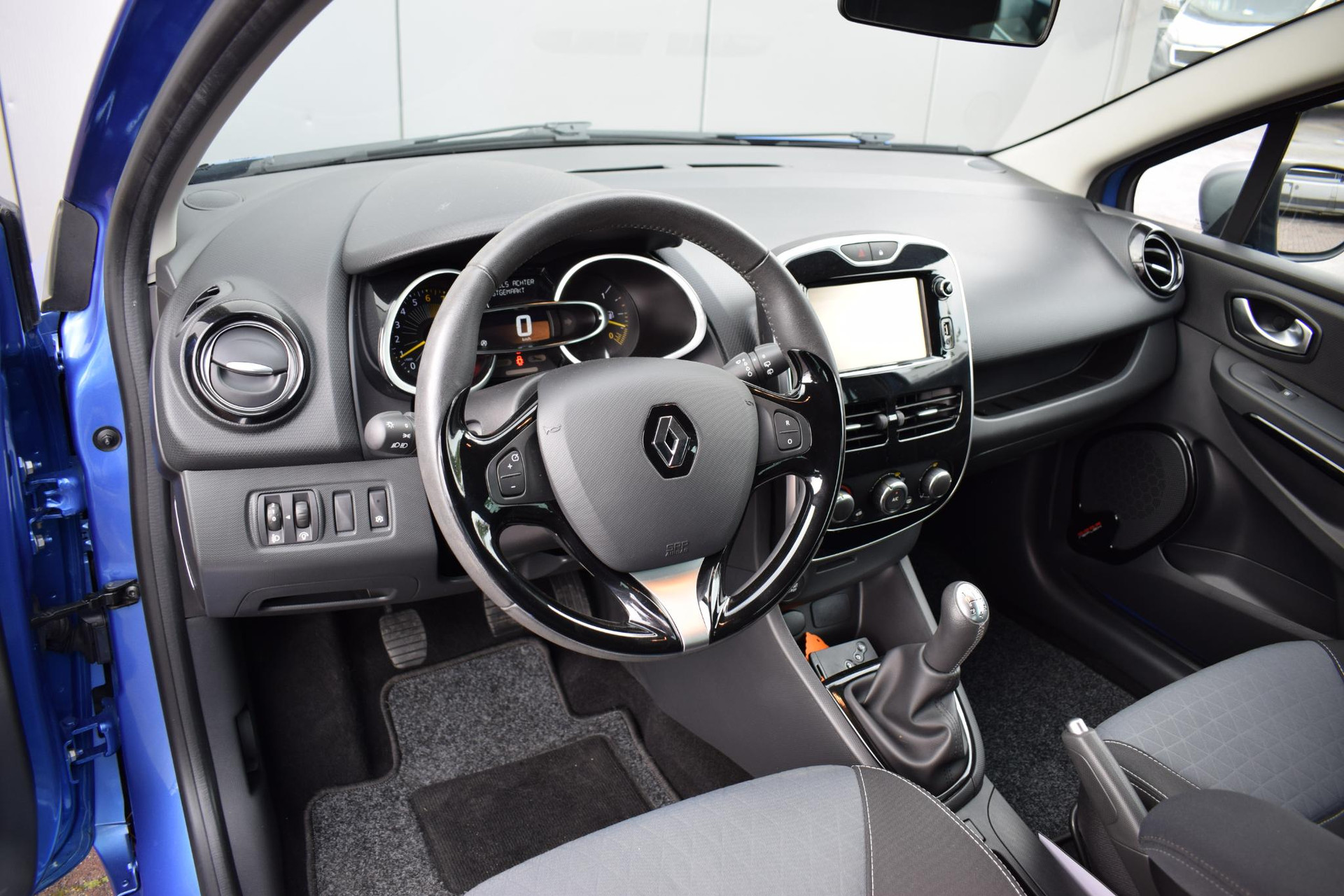 Renault Clio | Occasion lease | Autobedrijf Auto Nol
