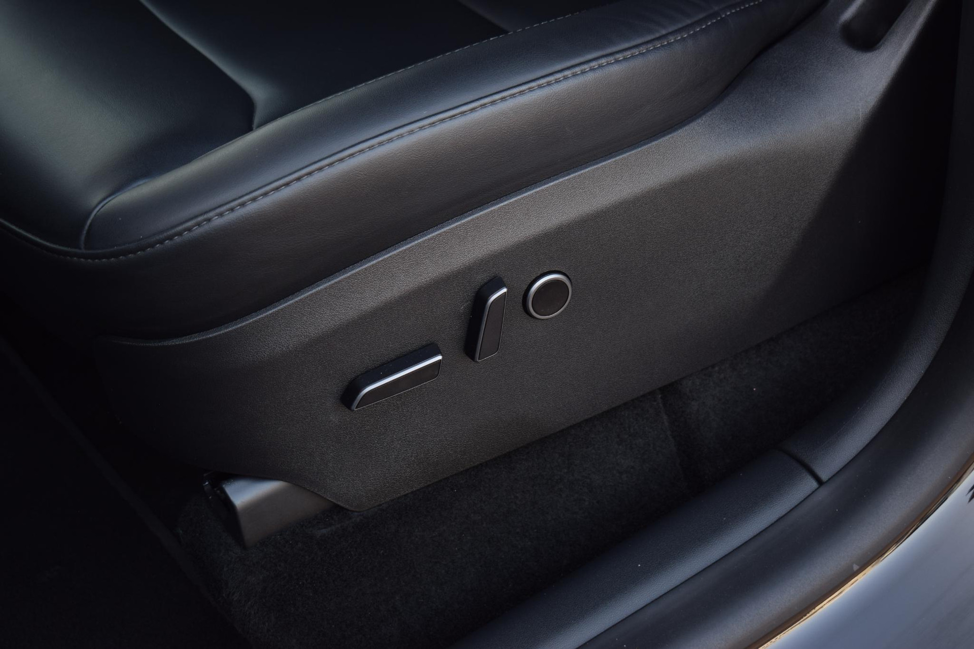 Tesla Model Y | Occasion lease | Autobedrijf Auto Nol