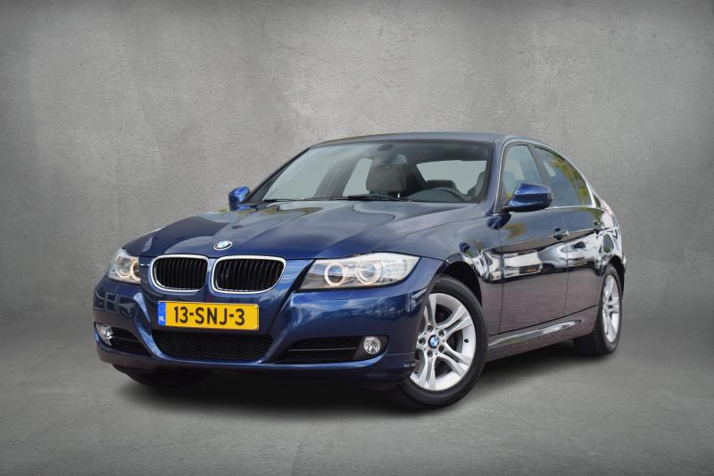 BMW 3 Serie 318i Corporate Lease Luxury Line | BMW occasion